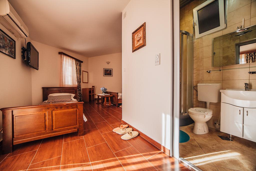 Guest House Sebelj Budva Ruang foto