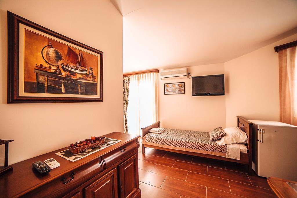 Guest House Sebelj Budva Ruang foto