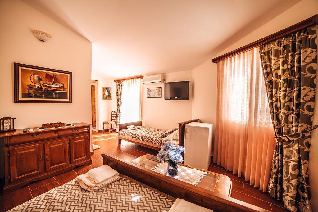 Guest House Sebelj Budva Ruang foto